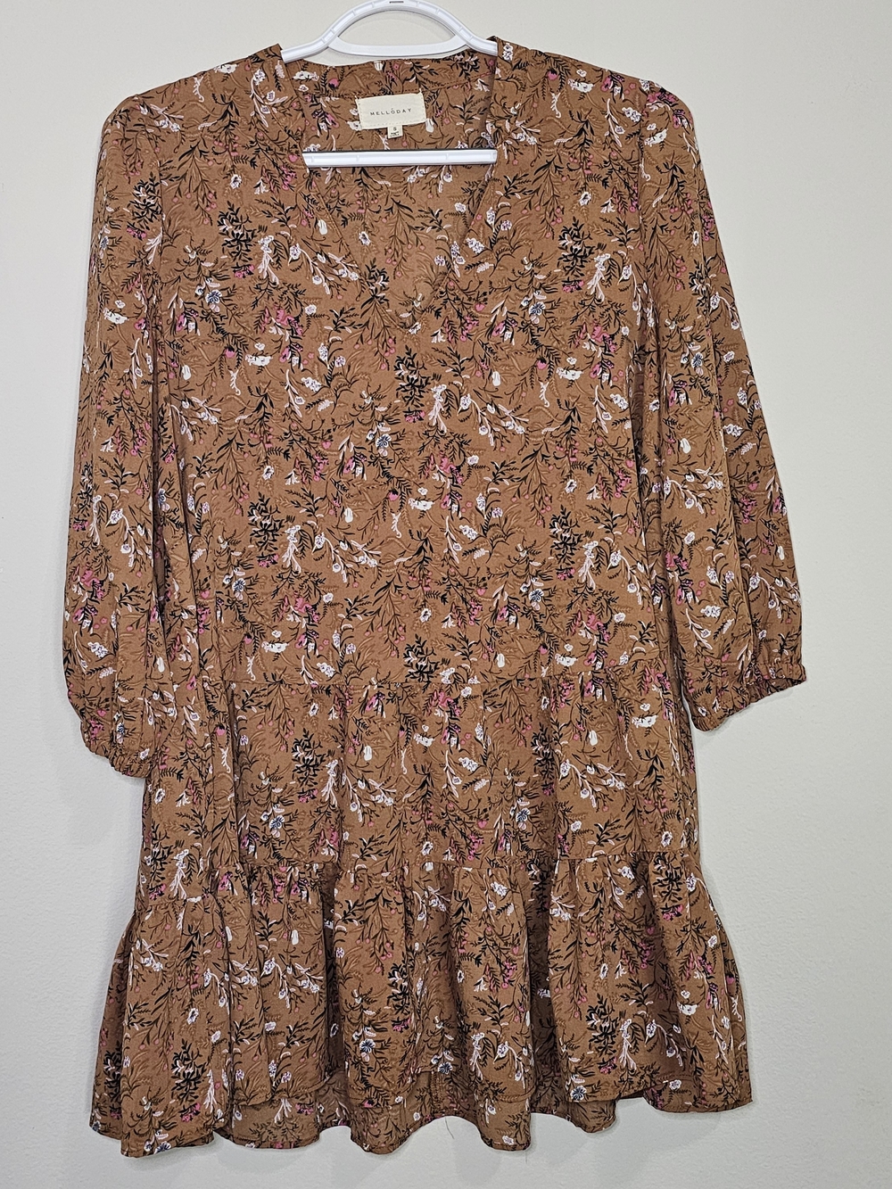 Melloday Light Brown Boho Mini-Dress with Pink & White Flowers, Ruffle